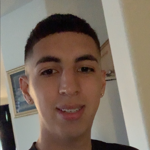 Meet your Posher, James - Picture 1 of 1